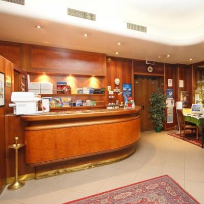 Roma Hotel